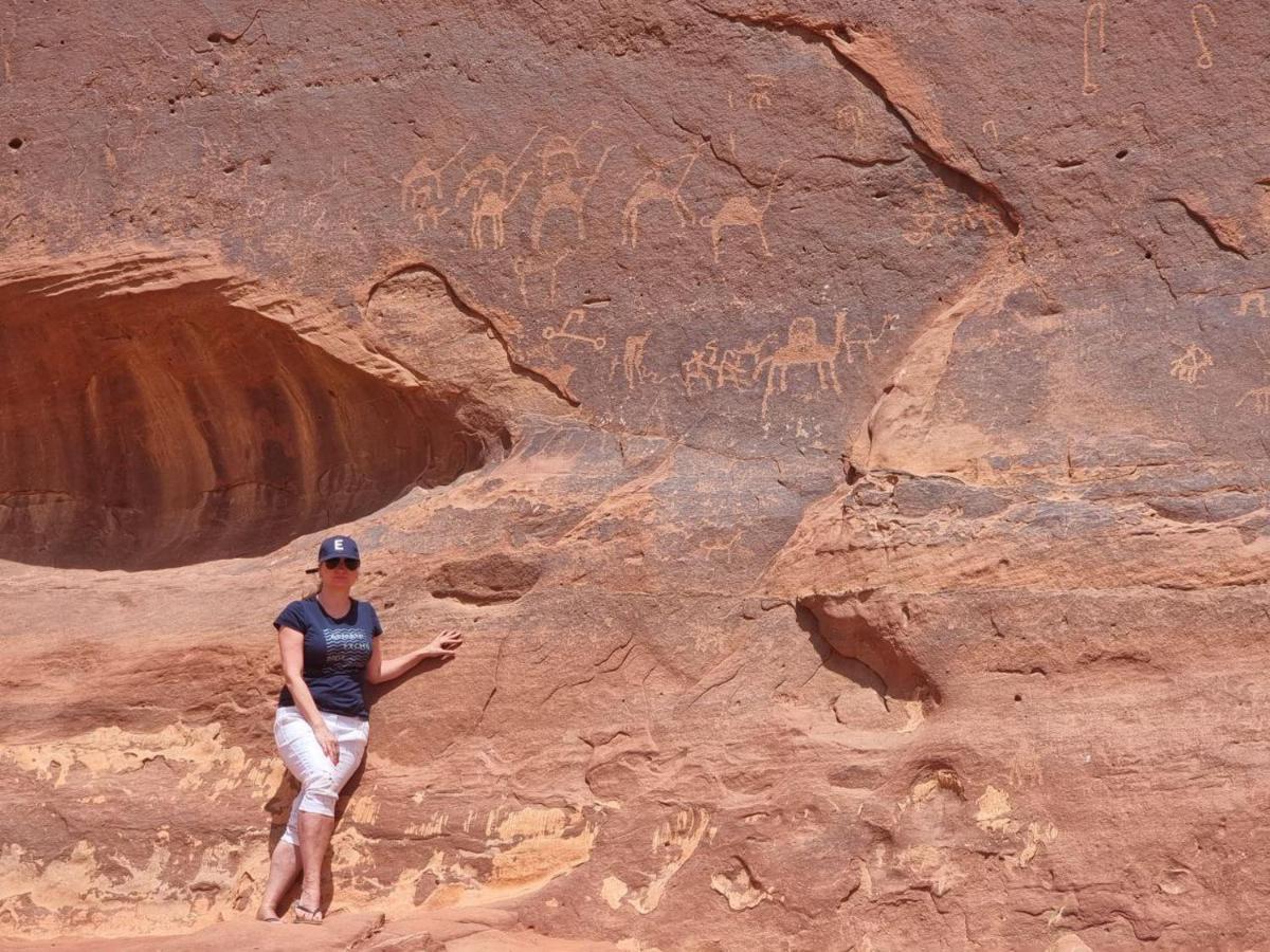 Wadi Rum Oscar Camp Ngoại thất bức ảnh