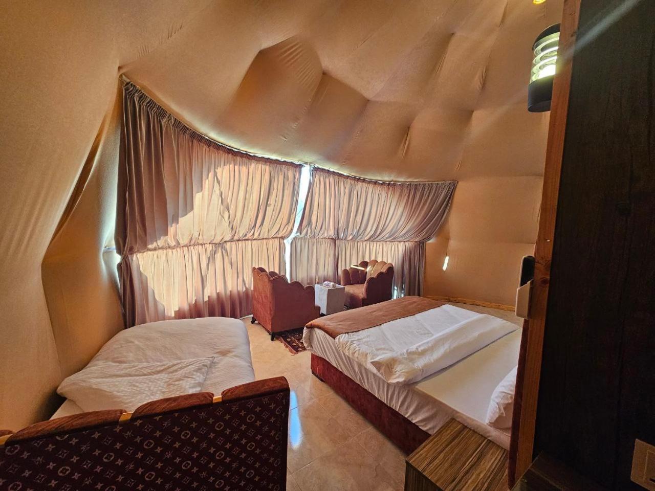 Wadi Rum Oscar Camp Ngoại thất bức ảnh