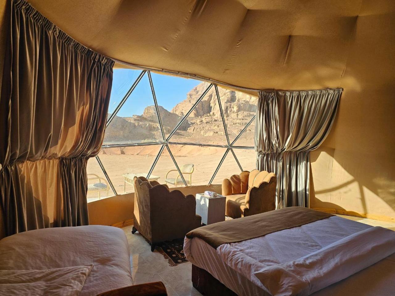 Wadi Rum Oscar Camp Ngoại thất bức ảnh