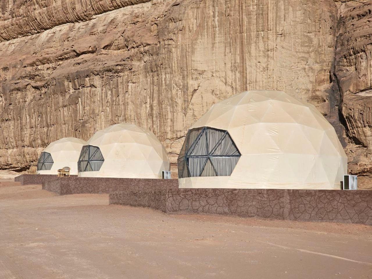 Wadi Rum Oscar Camp Ngoại thất bức ảnh