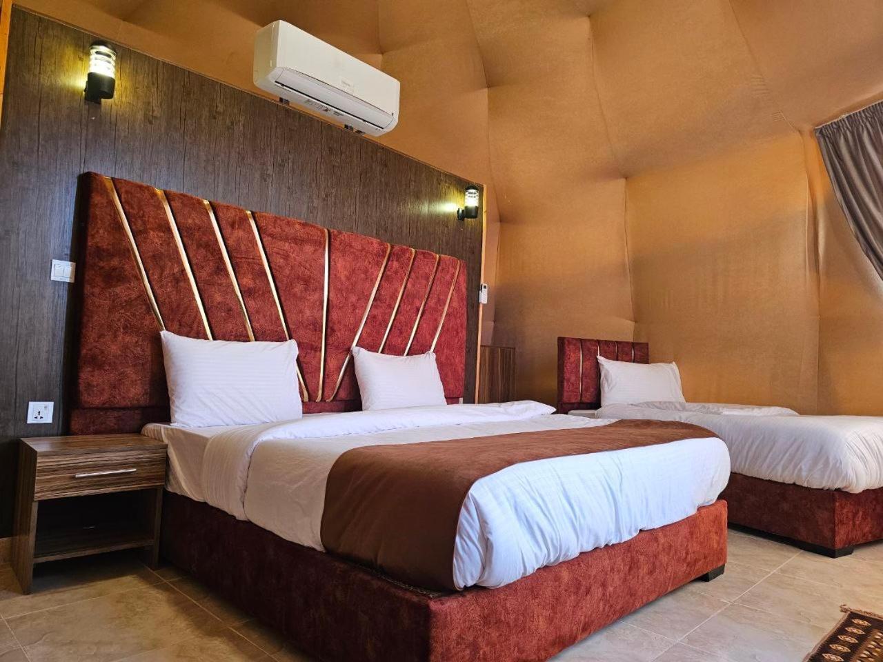 Wadi Rum Oscar Camp Ngoại thất bức ảnh