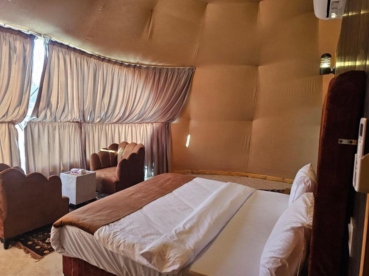 Wadi Rum Oscar Camp Ngoại thất bức ảnh