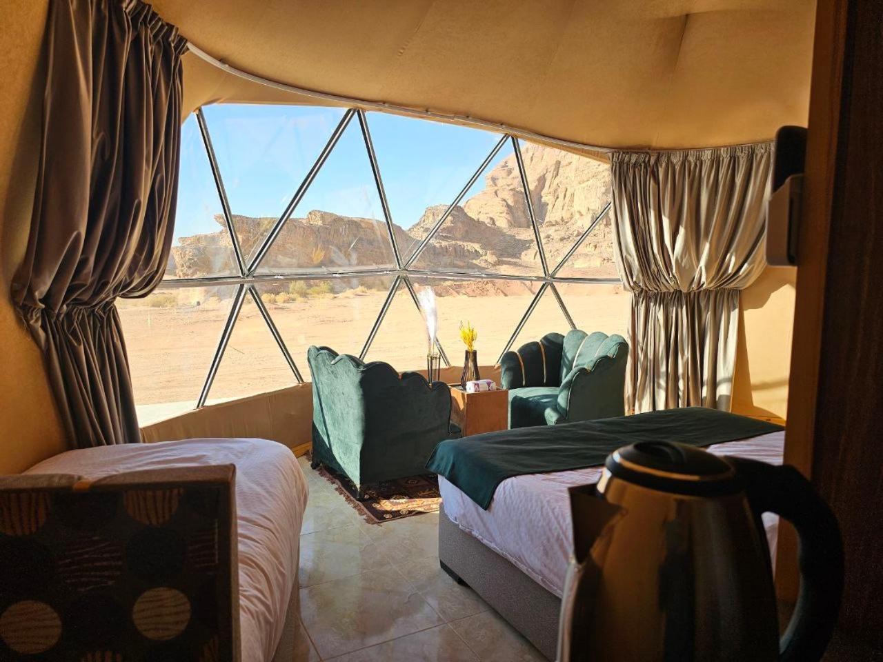 Wadi Rum Oscar Camp Ngoại thất bức ảnh