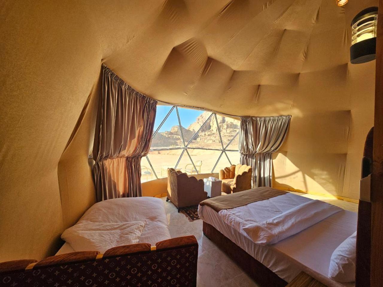 Wadi Rum Oscar Camp Ngoại thất bức ảnh
