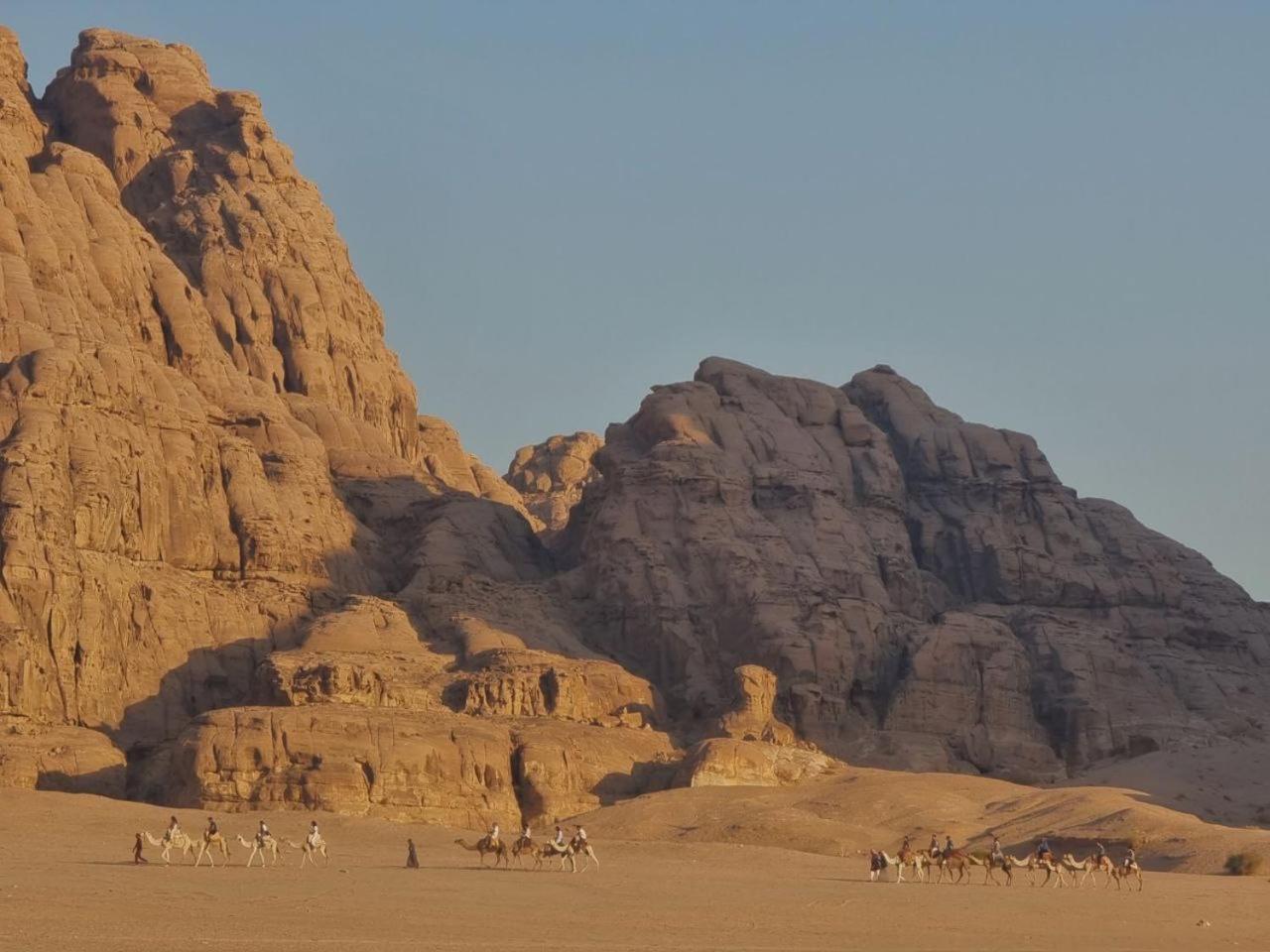 Wadi Rum Oscar Camp Ngoại thất bức ảnh