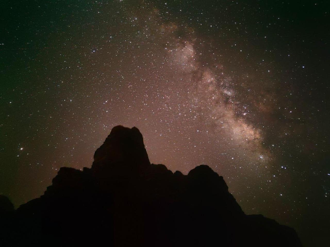 Wadi Rum Oscar Camp Ngoại thất bức ảnh